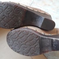 Ботуши UGG, снимка 5 - Дамски ботуши - 27896292