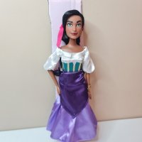 Оригинална кукла Есмералда - Парижката Света Богородица - Дисни Стор Disney store, снимка 7 - Кукли - 39142452