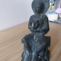 Китайска бронзова статуетка на буда, снимка 1 - Антикварни и старинни предмети - 35001543