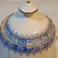 Порцеланов чайник China blau, снимка 2 - Аксесоари за кухня - 38504424