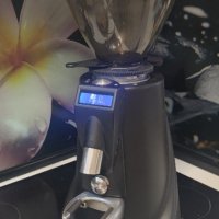 Професионална кафемелачка , снимка 1 - Кафемашини - 43249615