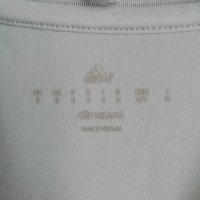 Manchester United Adidas оригинална тениска футболна фланелка Манчестър Юнайтед , снимка 4 - Тениски - 38747283