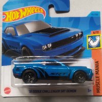 Hot Wheels '18 Dodge Challenger SRT Demon, снимка 1 - Колекции - 40676563