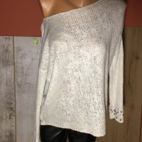 ❄️💎Vila,пуловерче с камъни на ръкавите,л размер💙, снимка 1 - Блузи с дълъг ръкав и пуловери - 27890094