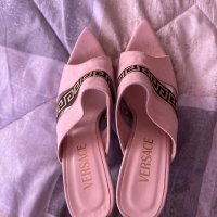 Токчета Versace, снимка 3 - Дамски елегантни обувки - 43130203