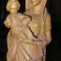 Дървена стауетка Богородица с Младенеца.Много запазена., снимка 4 - Антикварни и старинни предмети - 43339412