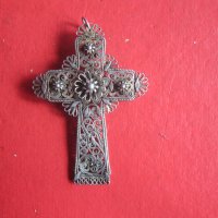 Уникален възрожденски сребърен кръст с камъни филигран, снимка 3 - Колекции - 35101811