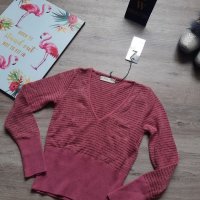 Ново розово пуловерче с брокат на намаление, снимка 1 - Блузи с дълъг ръкав и пуловери - 26403628