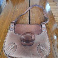 Стара дамска кожена чанта #16, снимка 1 - Антикварни и старинни предмети - 40185444