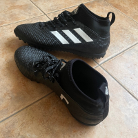 Спортни обувки (стоножки), снимка 1 - Спортни обувки - 44862401