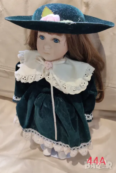Порцеланова кукла The House Valentina, снимка 1