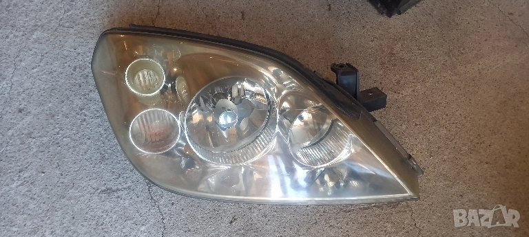 Десен фар Nissan Primera III P12 - XENON, снимка 1