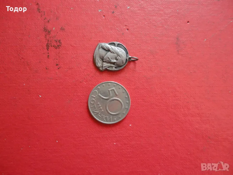 Старинен медальон икона , снимка 1