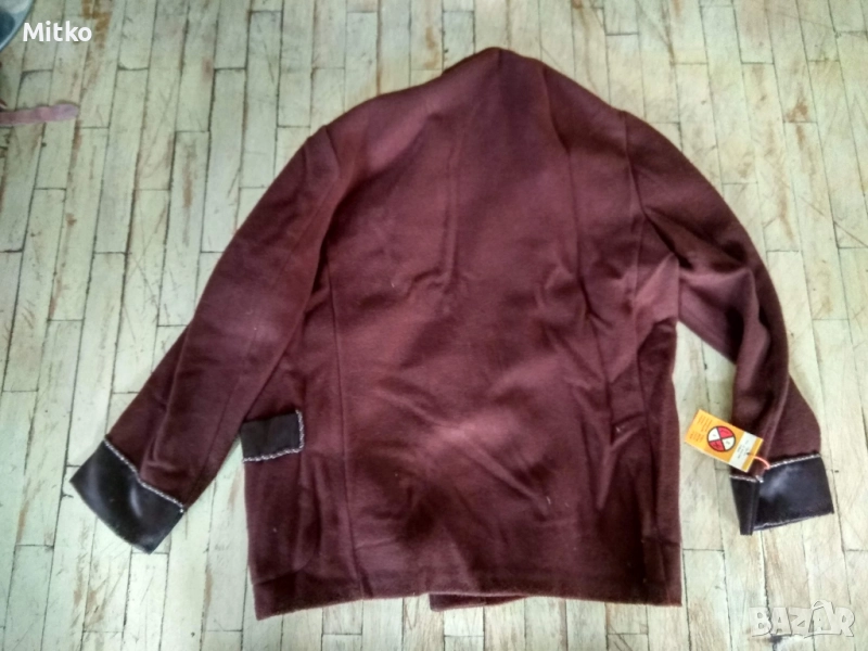 Мъжко кабинетно горнище/къс халат/пижама 1977 г, снимка 1