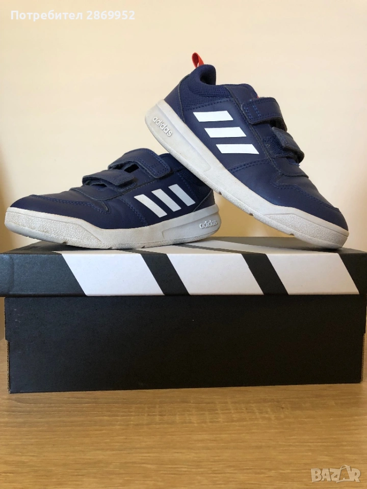 Детски маратонки Adidas, снимка 1