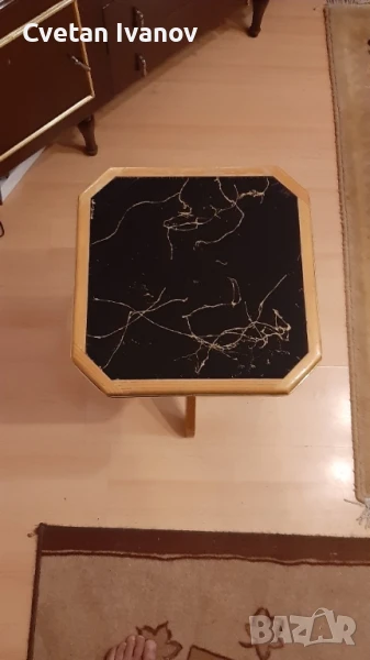 Маса малка , снимка 1