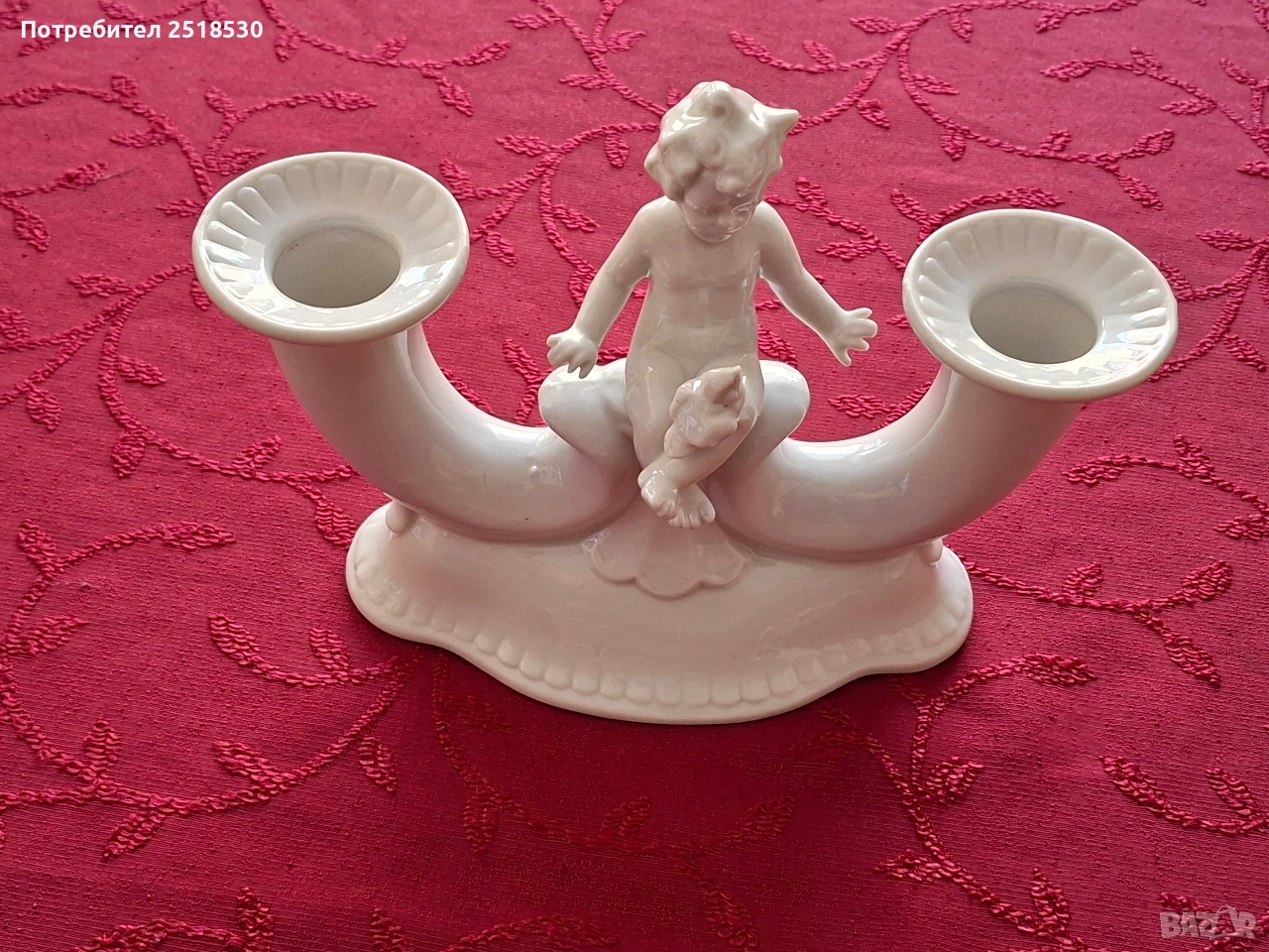 Антикварен порцеланов свещник, снимка 1