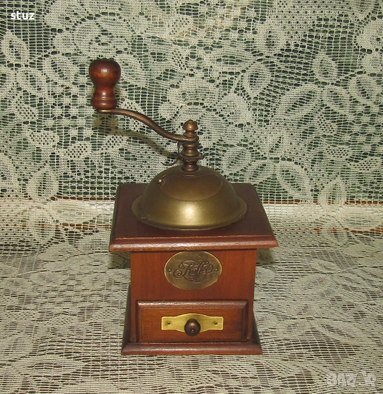 Стара немска мелничка за кафе, подправки, билки, снимка 1