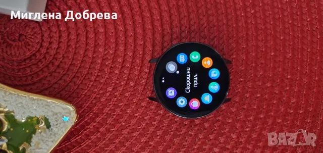 Смарт часовник Samsung Galaxy Active 2, снимка 4 - Смарт часовници - 47756413