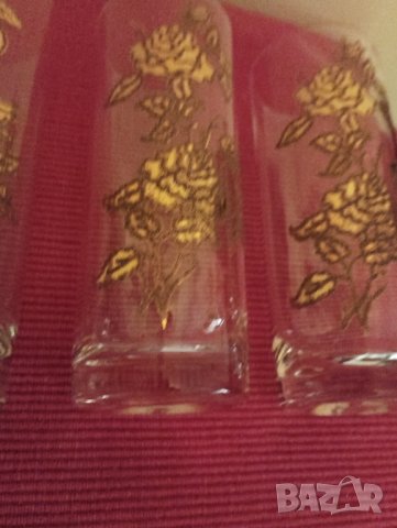 Винтидж сервиз, 6 чаши с релефна златна украса. , снимка 6 - Чаши - 43525101
