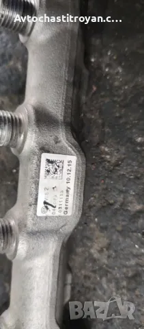 Комплект дюзи, помпа и рел Skoda Octavia VRS 184hp - 04L 130 277 AE, снимка 4 - Части - 49767302