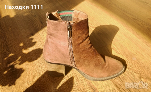 Прекрасни боти ботуши естествен велур, испански Carmela, размер 39, снимка 2 - Дамски боти - 52203029
