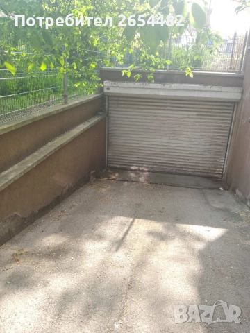 Давам под наем паркомясто в центъра на София, снимка 1