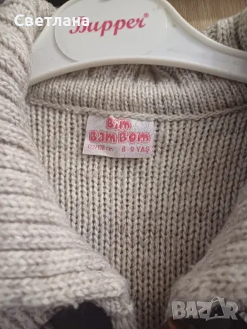 Детска жилетка 122-128см., снимка 2 - Детски пуловери и жилетки - 47935702