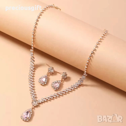 Комплект бижута от две части - колие и обеци, снимка 3 - Бижутерийни комплекти - 52053846