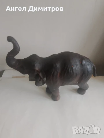 Стар кожен слон 