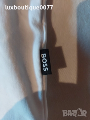 Чисто нова без етикет тениска Hugo Boss L, снимка 5 - Тениски - 51646821