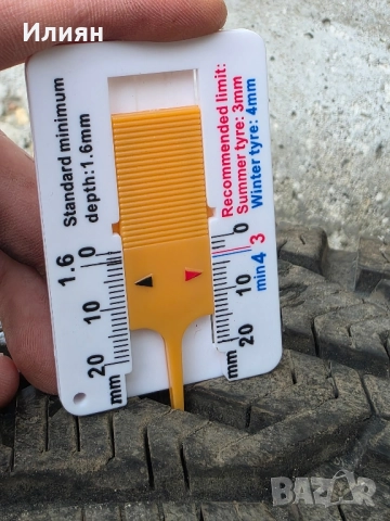 Зимни гуми с джанти за Мерцедес , снимка 3 - Гуми и джанти - 52419526