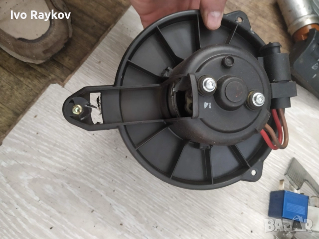 Вентилатор моторче перка парно за  Ауди , Audi A6 S6 RS6 ,AUDI A4 4B1820021B , снимка 4 - Части - 52422922