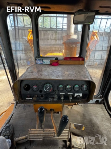 Булдозер Komatsu D-155A-1 | Реставриран и ремонтиран, снимка 9 - Индустриална техника - 52614412