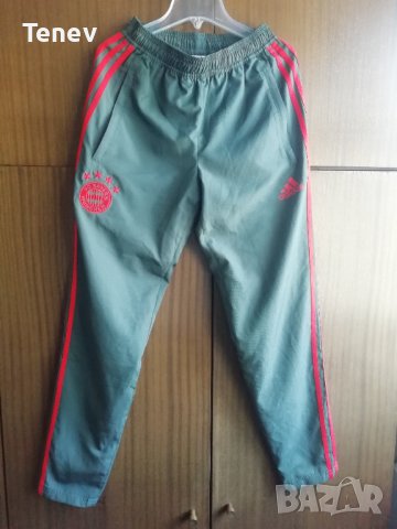 Bayern Munich Adidas оригинално долнище анцуг Байерн Мюнхен 