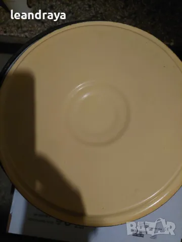 Ретро емайлирани тенджери 2 бр., снимка 4 - Съдове за готвене - 46634979