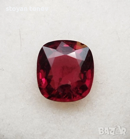 Шпинел с изключително жив червен цвят 2.00кт.! Нов!, снимка 4 - Други - 52338555