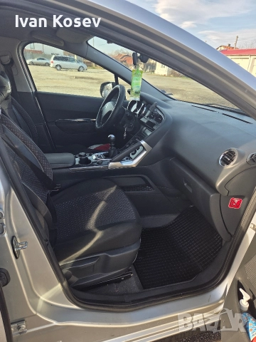 Пежо- 3008, снимка 13 - Автомобили и джипове - 52971872