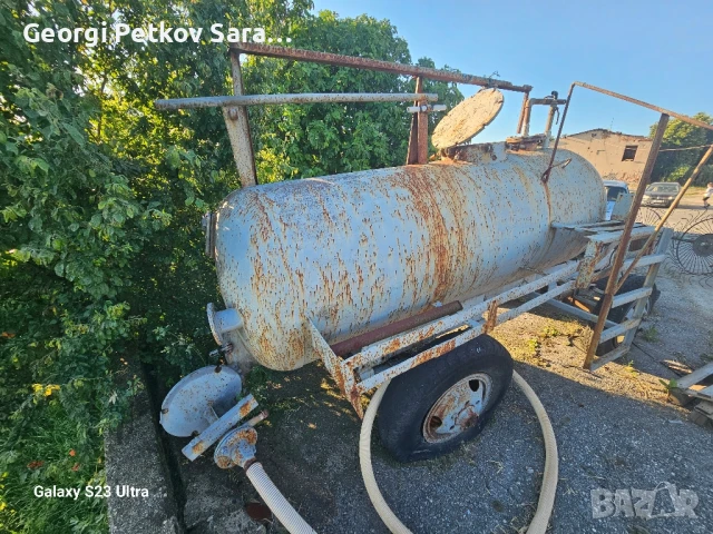 Спартак (водоноска), снимка 2 - Селскостопанска техника - 50557128