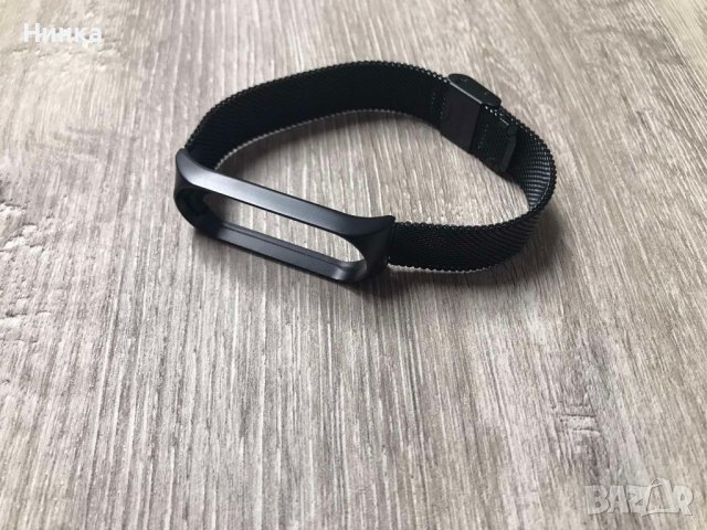 Каишка за Xiaomi MI Band 4, снимка 1 - Смарт гривни - 39947897