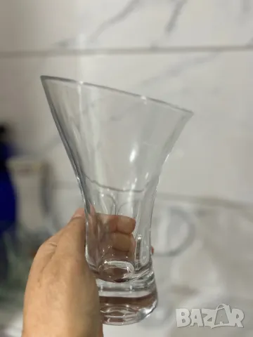 Стъклена ваза Германия 🇩🇪, снимка 12 - Вази - 48249187