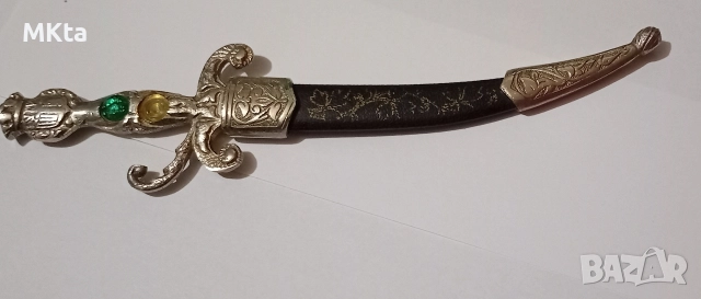 Декоративен кинжал, снимка 4 - Антикварни и старинни предмети - 52869344