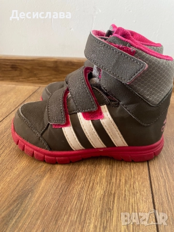 Кецове Adidas 25 номер, снимка 3 - Детски маратонки - 51497194