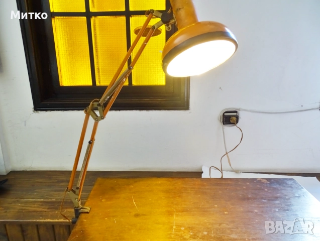 Стара Настолна Чертожна Преносима Лампа 1