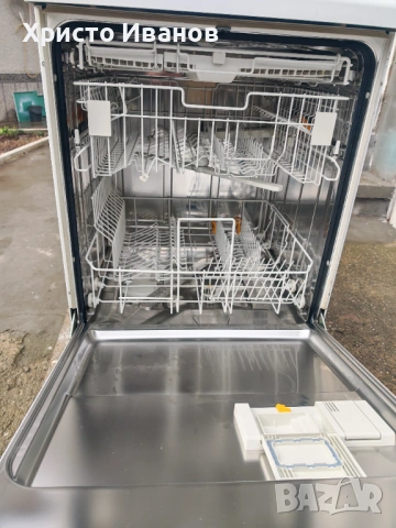 Съдомиялна Miele 60см, снимка 3 - Съдомиялни - 50967325
