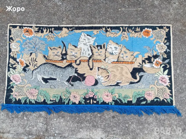 Стар плюшен ковьор за стена с котенца 60те, снимка 9 - Антикварни и старинни предмети - 50113020