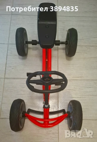 Детска кола а педали, снимка 1
