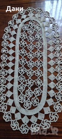 Ръчно плетено каре., снимка 2 - Декорация за дома - 35492595