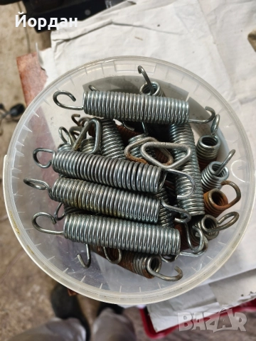 Пружини за трамплин 14см 32бр, снимка 4 - Други инструменти - 52624890