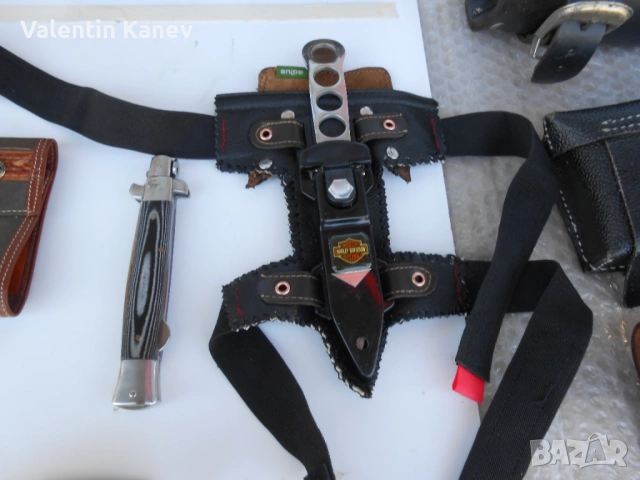 Harley -кожен калъф с ножче.